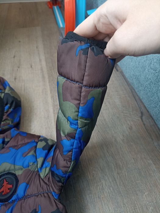 Куртка,холодна  осінь,весна 98