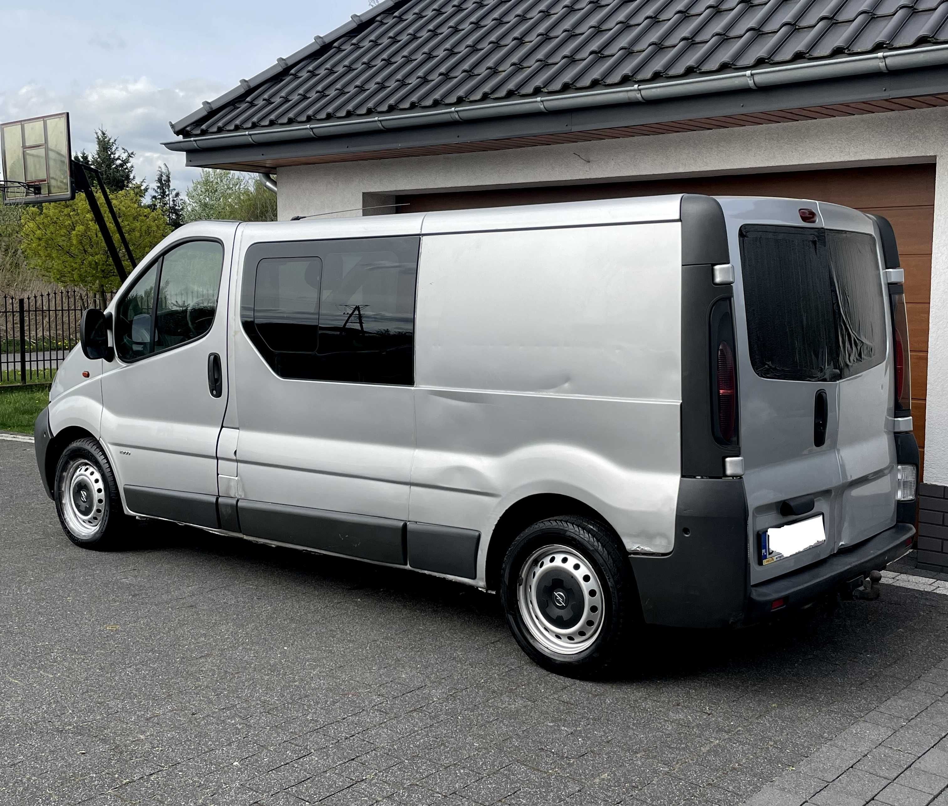 Opel Vivaro * BRYGADÓWKA * 2.5 diesel * klima * zamiana *