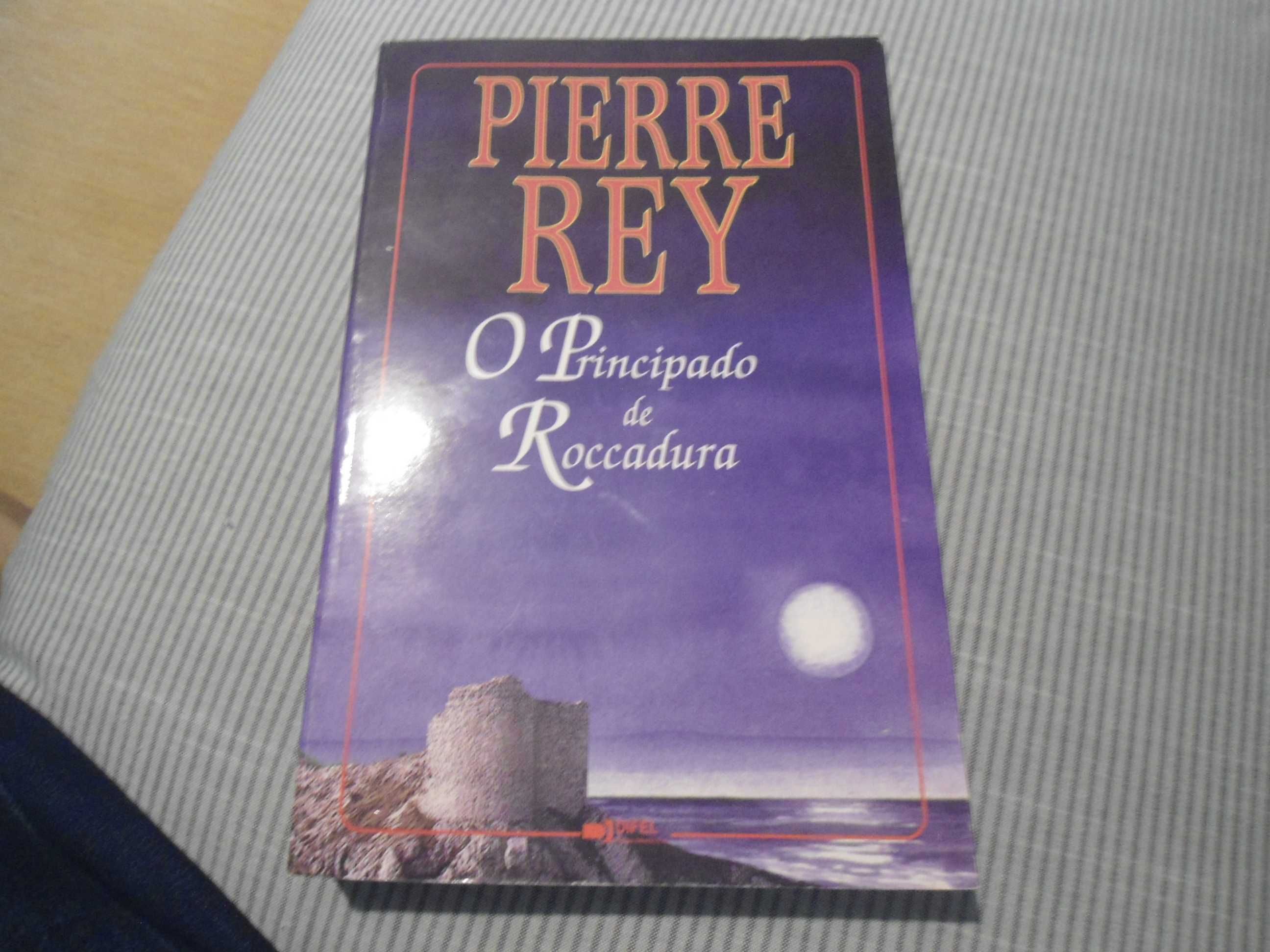 O Principado de Roccadura por Pierre Rey