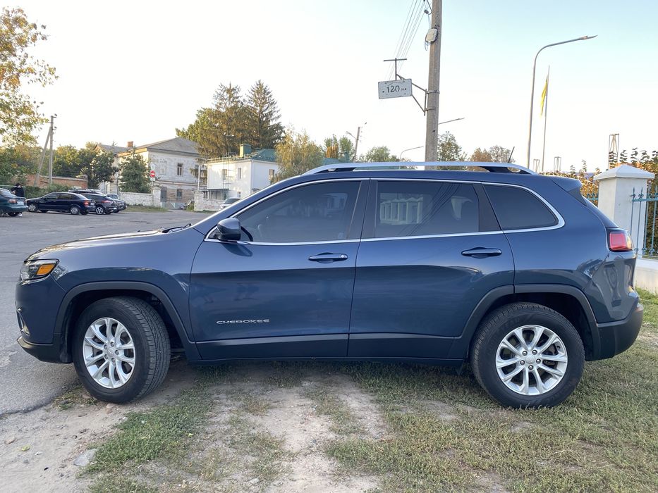 Jeep Cherokee 2019 4*4 шкіряний салон