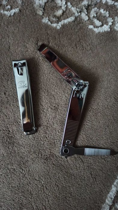 Obcinacz do paznokci + pilniczek metal 8 cm