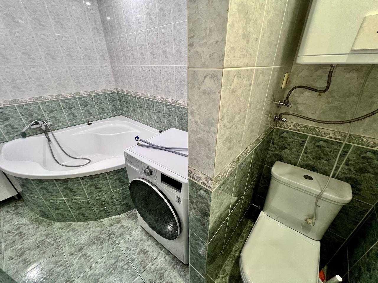 Продам 3х комнатную квартиру район "Ромакса"