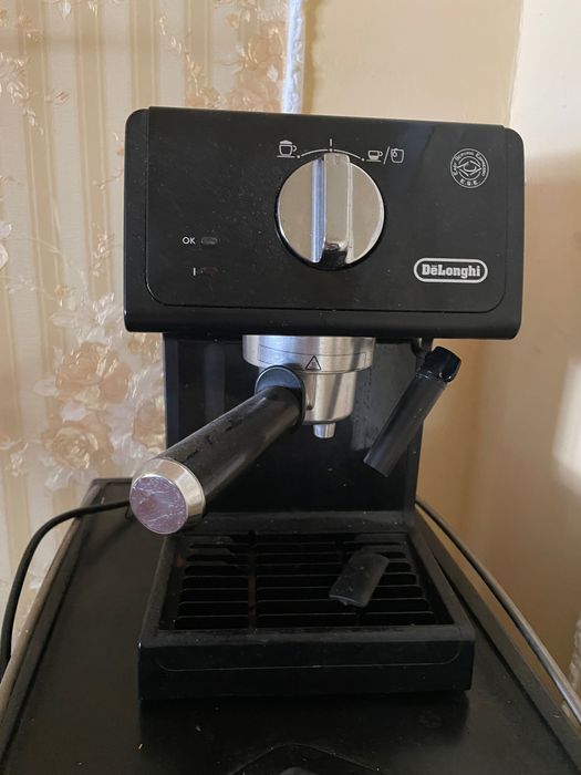 Кофе машина delonghi