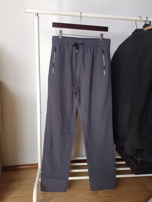 Męskie spodnie sportowe cienkie M siłownia jogging
