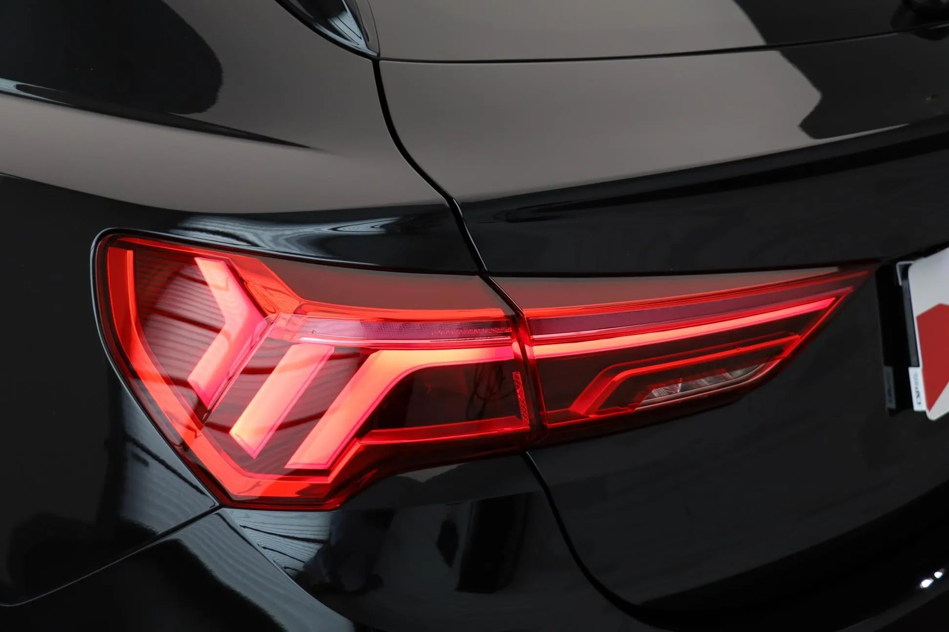 Audi Q3 | LED | Quattro | Panorama | Virtual Cockpit Plus | Czerń Plus | PL |