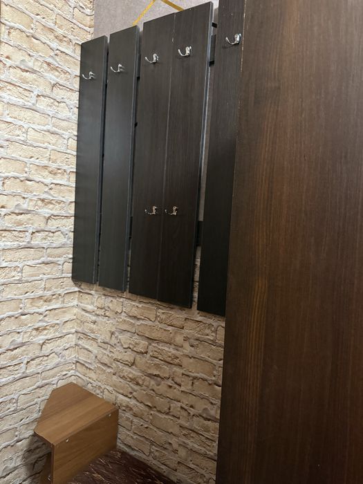 Свободна. Посуточно .Район жд.