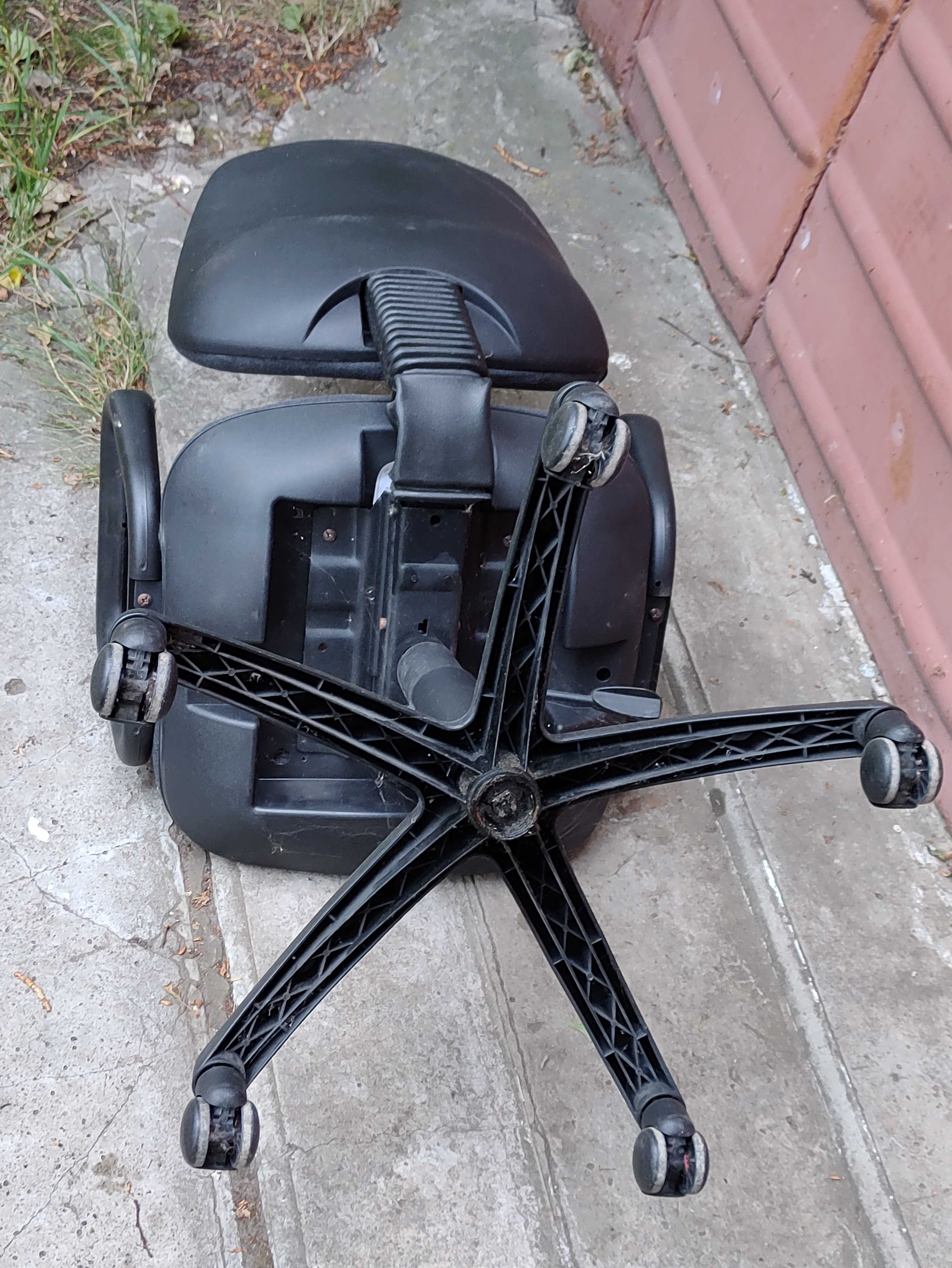 кресло стул офисный колесиках серый Новый стиль Comfort GTP active-1
