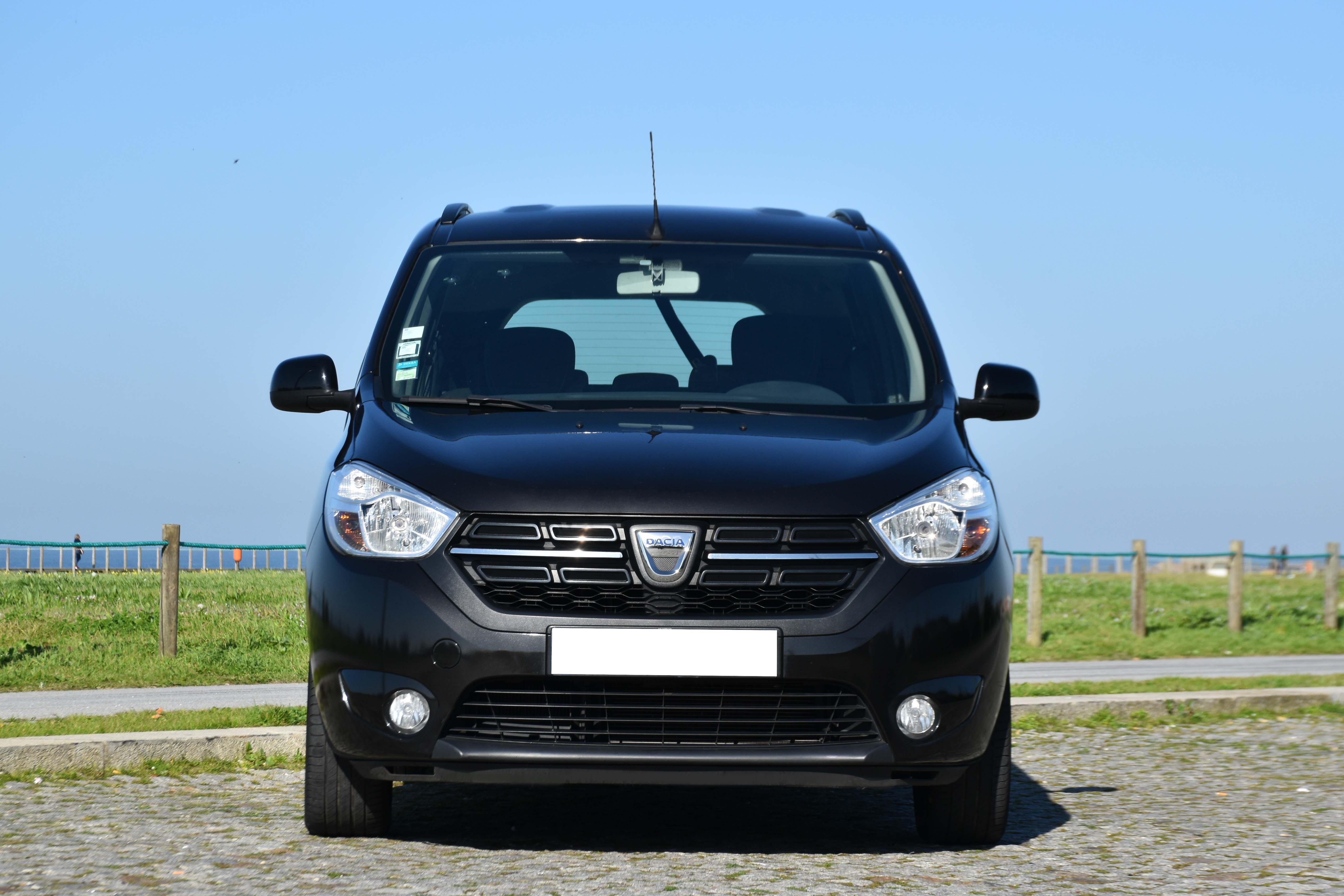 Dacia Lodgy 1.5 Dci - Desde 160€ /mês