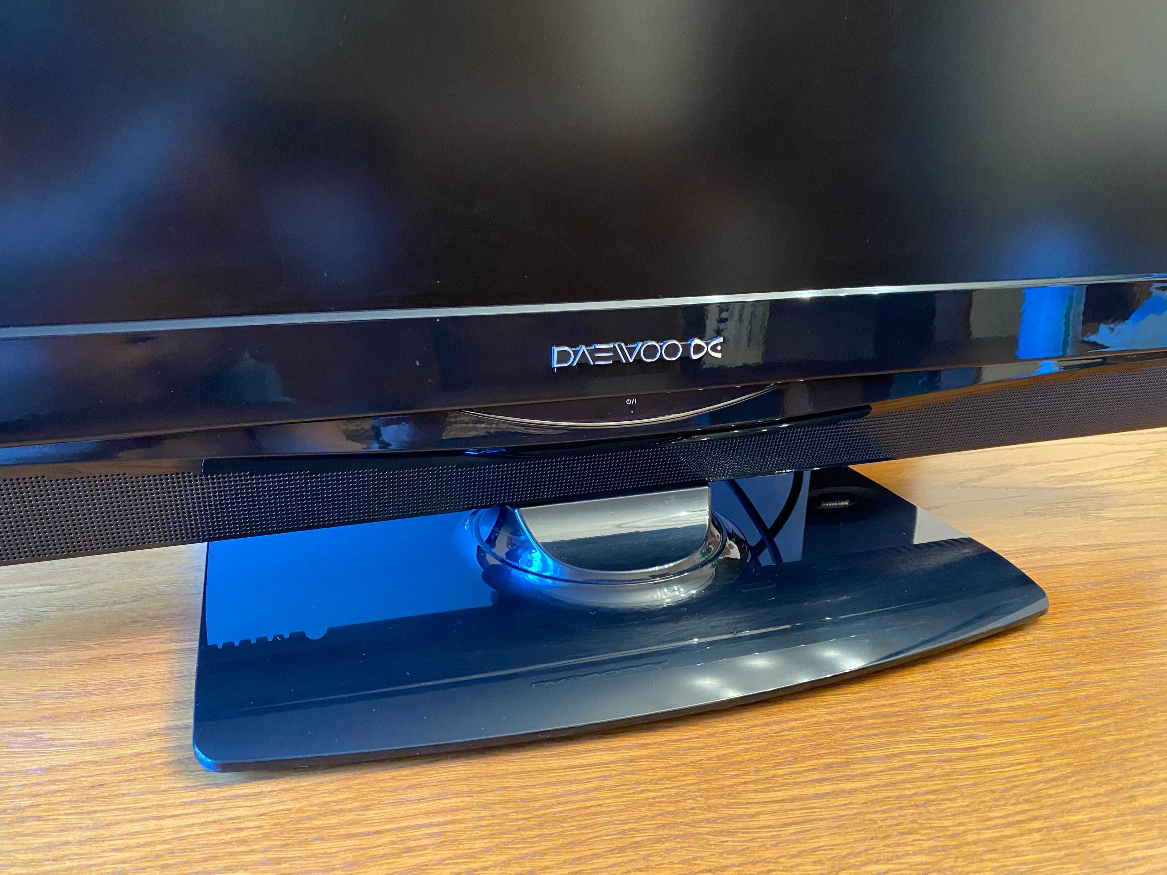 Telewizor DAEWOO DLP-32H3PB 32 cale LCD z pilotem
