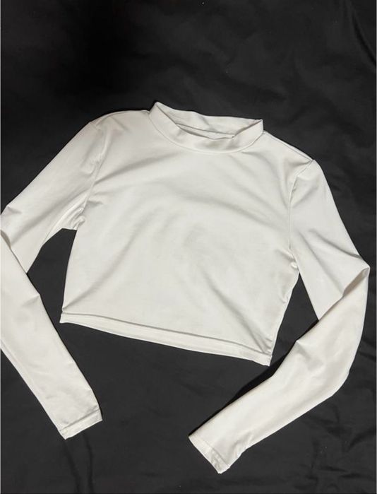 Укорочена кофта, топ