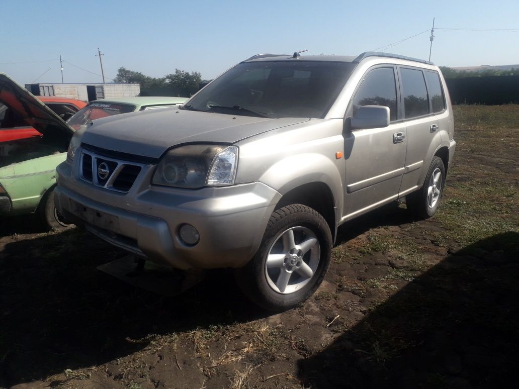 Разборка запчасти шрот Nissan x-trail t30 2.2 дизель