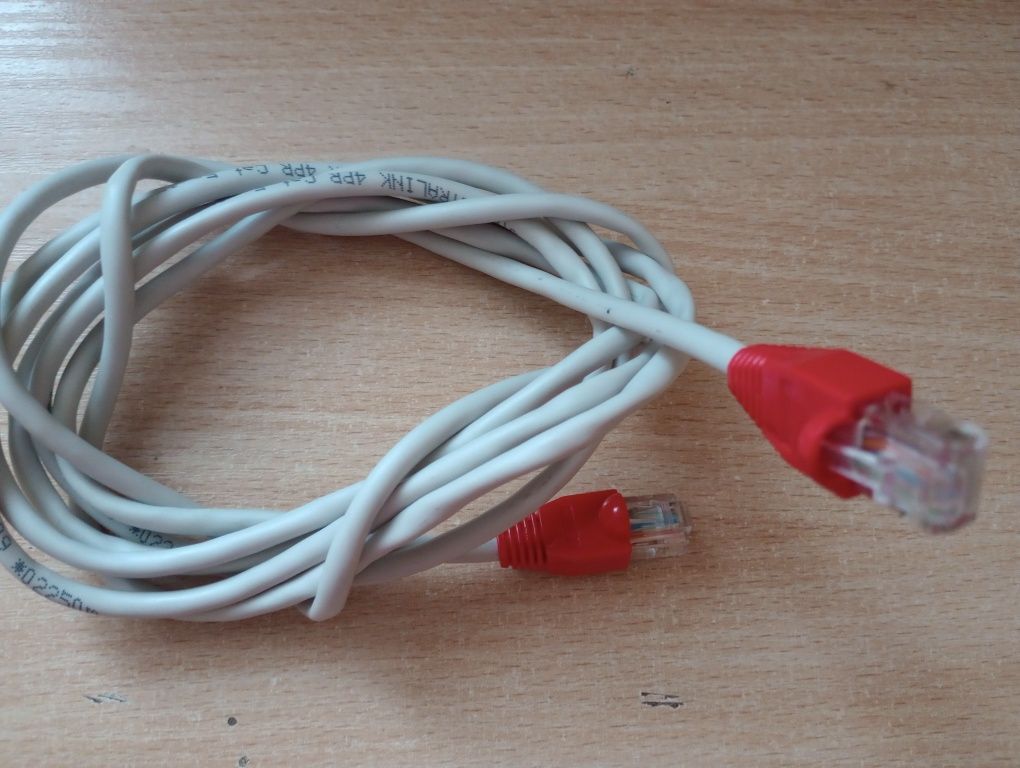 Skrętka komputerowa UTP skrosowana RJ45 kabel sieciowy