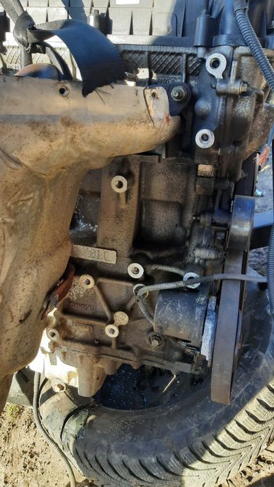 silnik kompletny FORD MONDEO MK3  1.8 16V CHBB