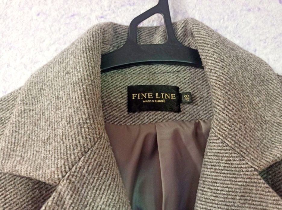 Пальто жіноче демісезонне