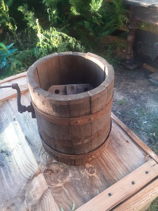 Stara maselnica drewniana zabytek