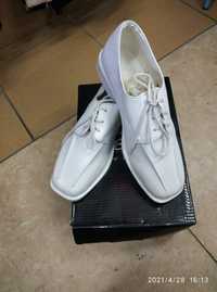 Nowe białe buty komunijne chłopięce r.33