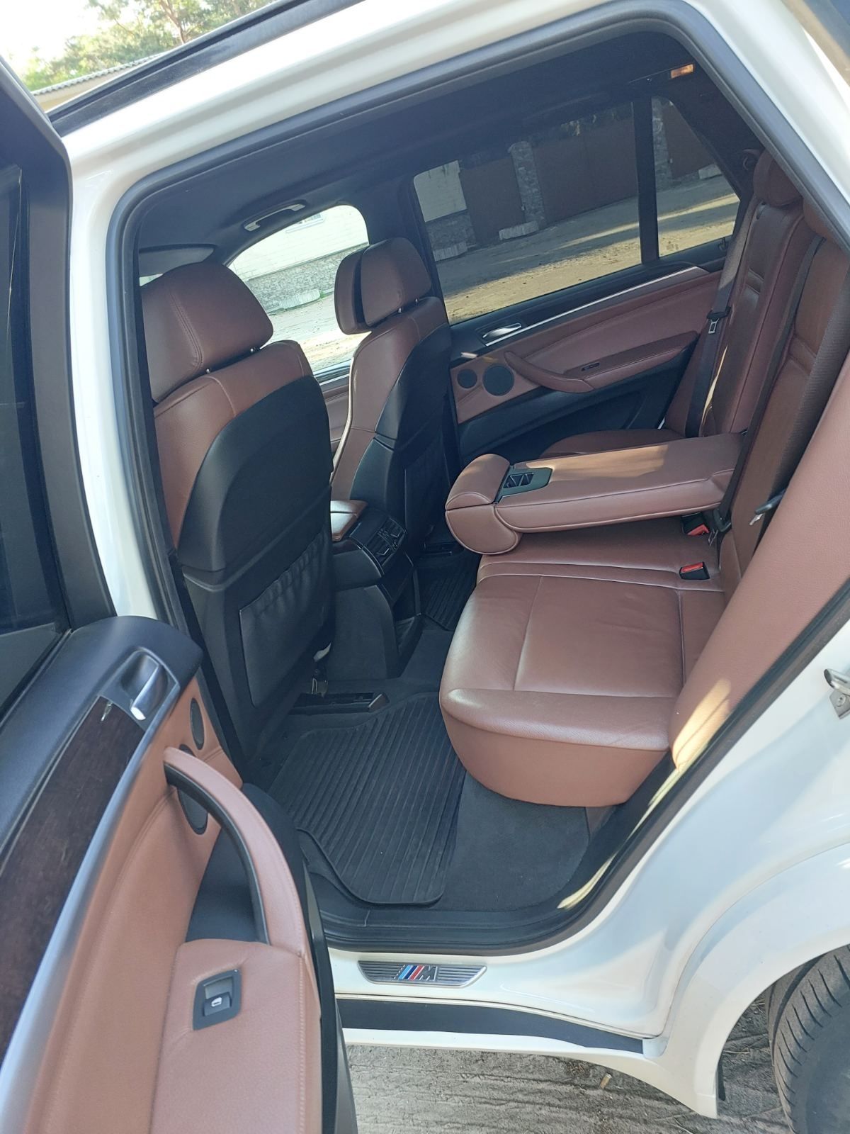 BMW  X5  м  пакет