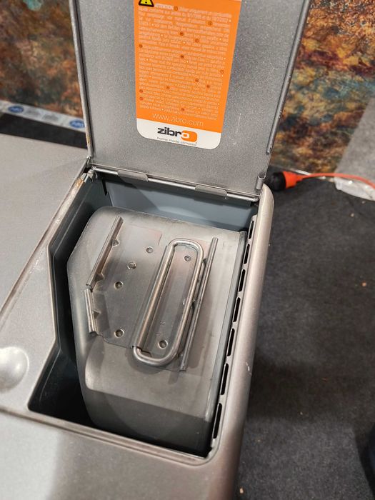 Piecyk naftowy Zibro SRE 10X-TC – używany tylko jeden sezon