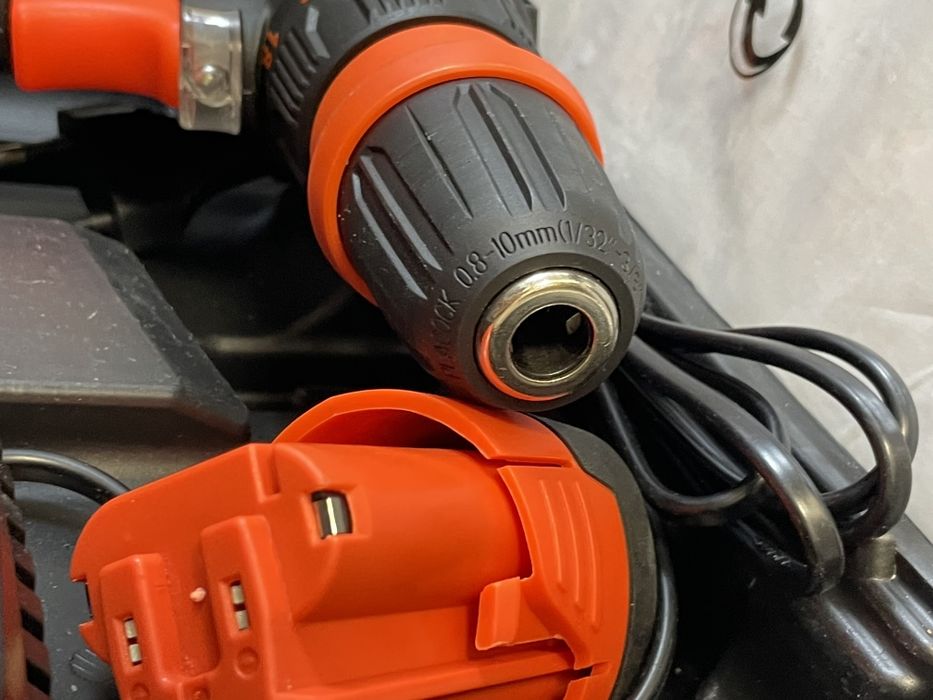 Дриль-Шуруповерт Дніпро-М CD-12QX.