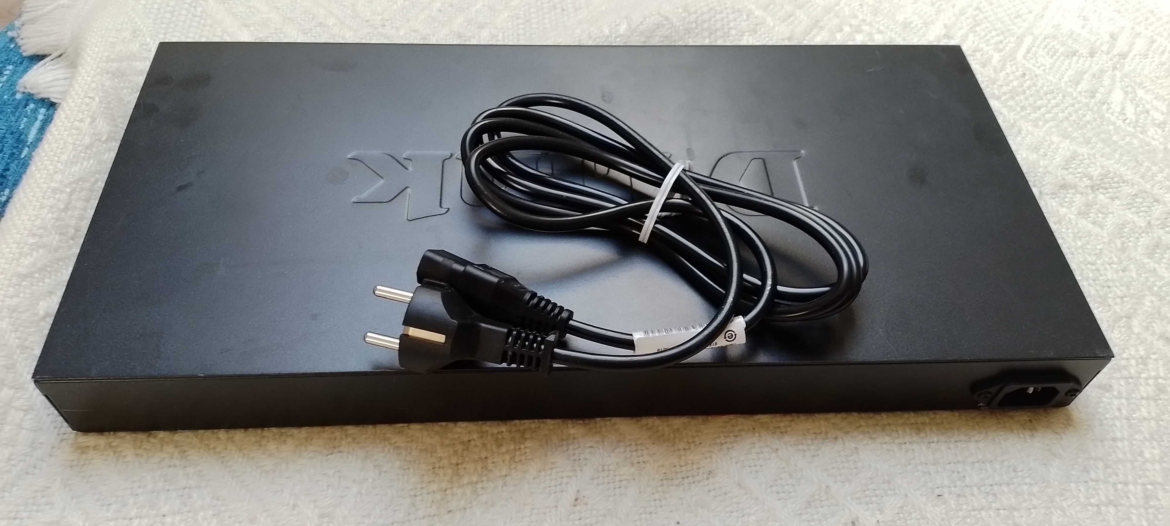 Switch D-Link DES-1210-28