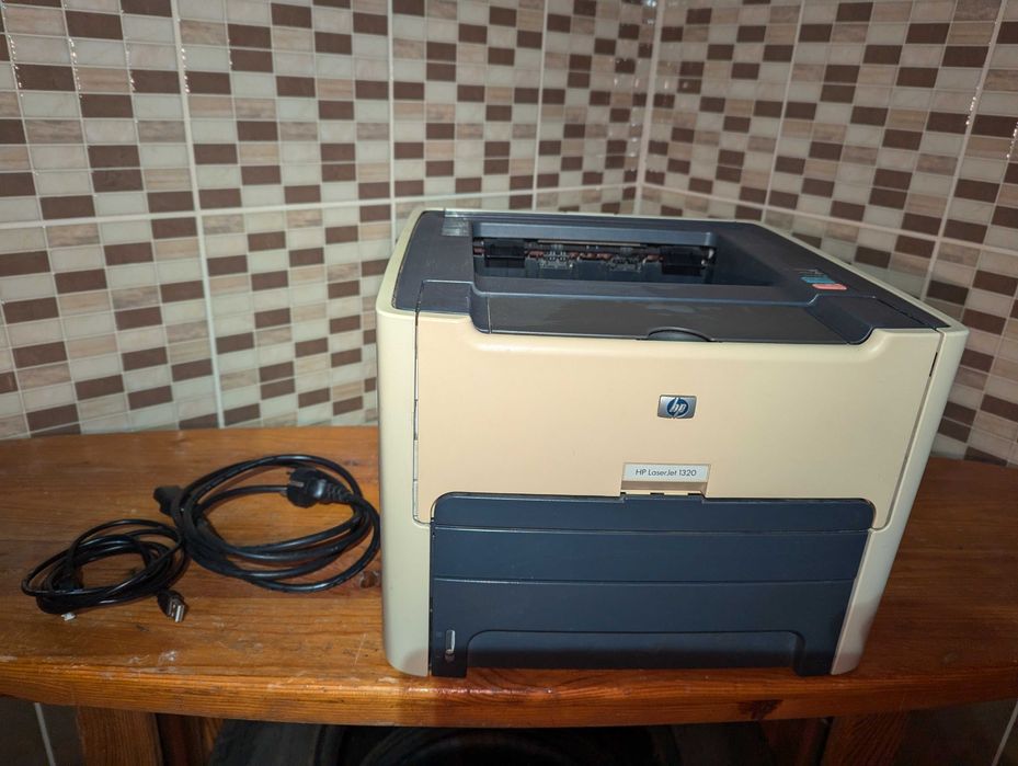 Лазерный принтер HP LaserJet 1320