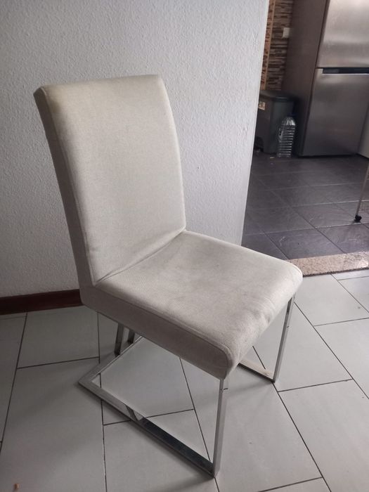 Cadeiras de sala de jantar