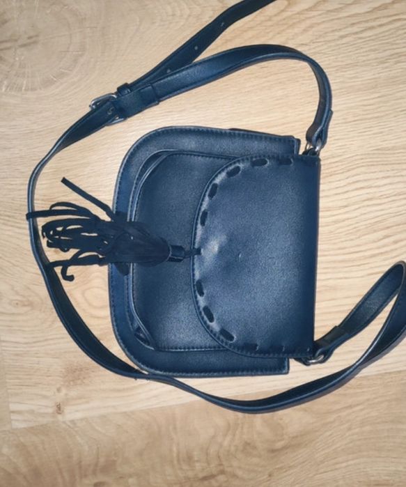 Czarna damska torebka