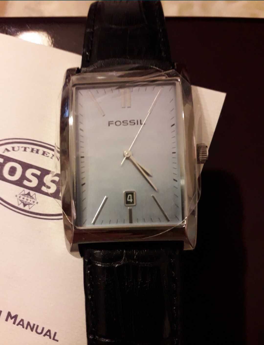Zegarek na rękę Fossil