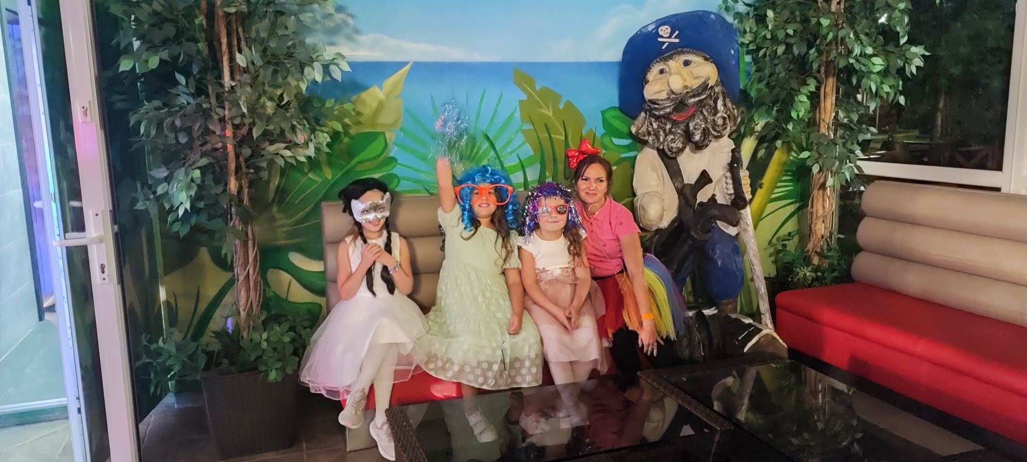 Animacje, animatorka,animator,,zamek dmuchany,piana party,zumbalini