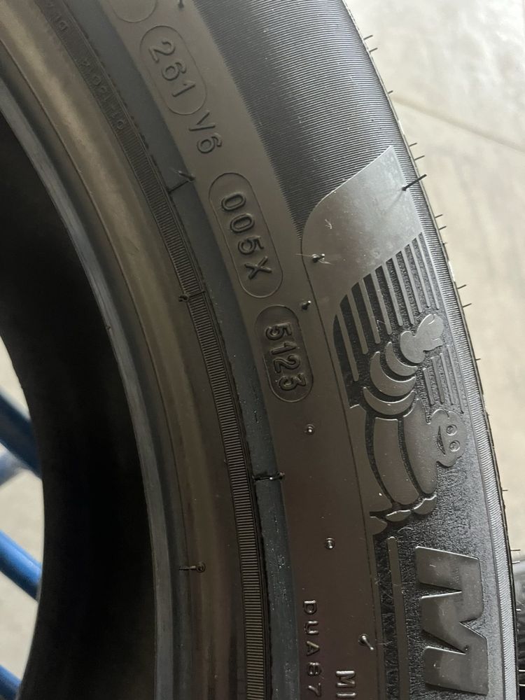 285/45/21 R21 Michelin Pilot Alpin 5 4шт нові зима
