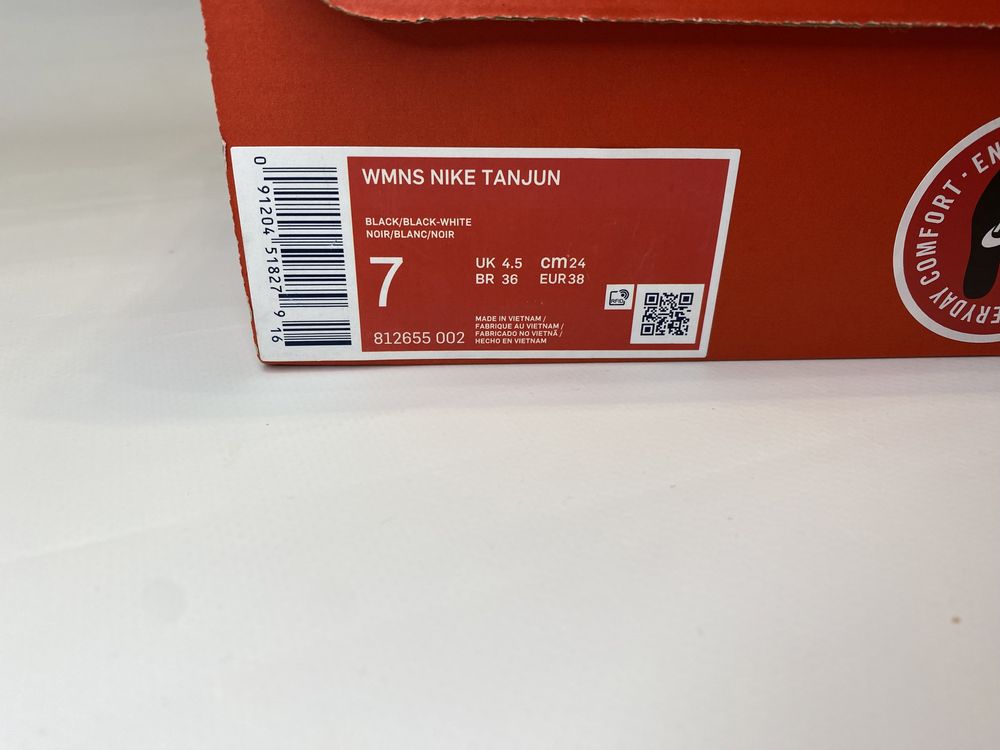 Новые ОРИГИНАЛ кроссовки Nike Tanjun