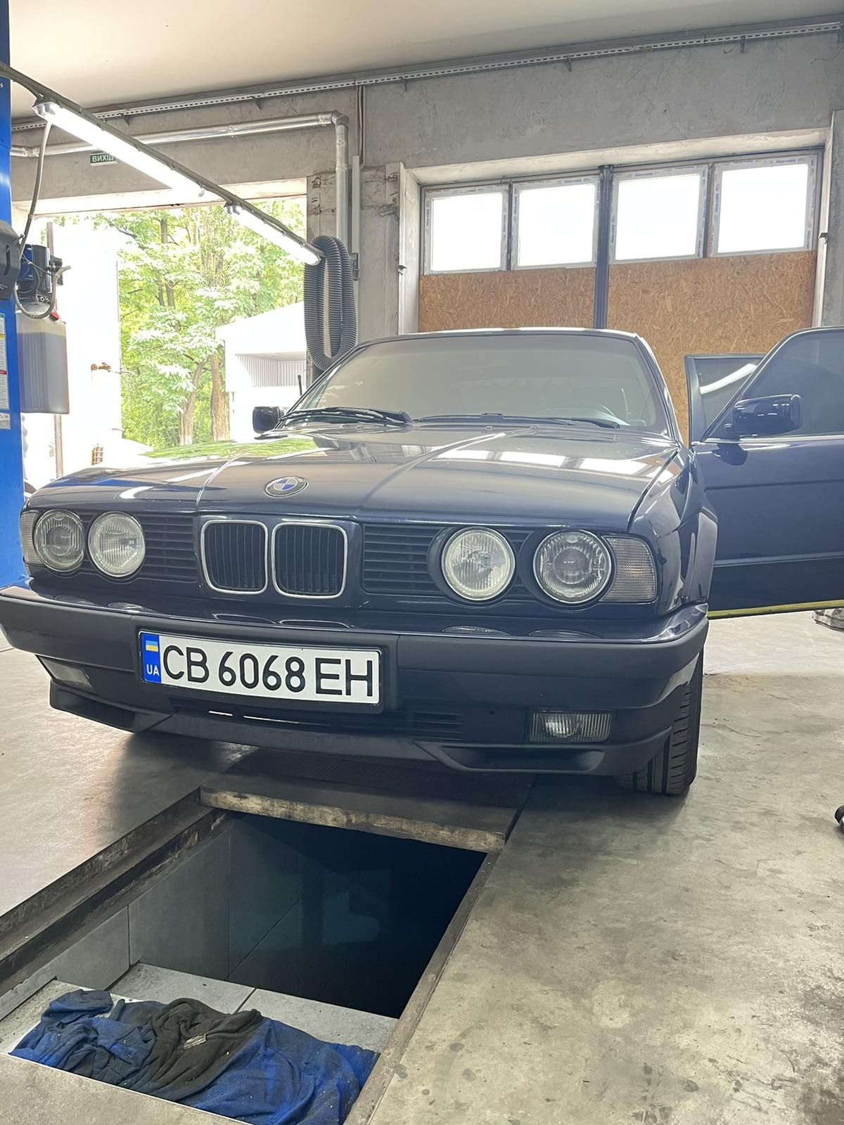 Продам  BMW  е34