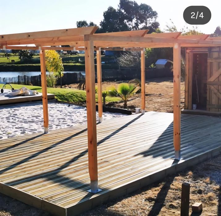 Deck em pinho tratado