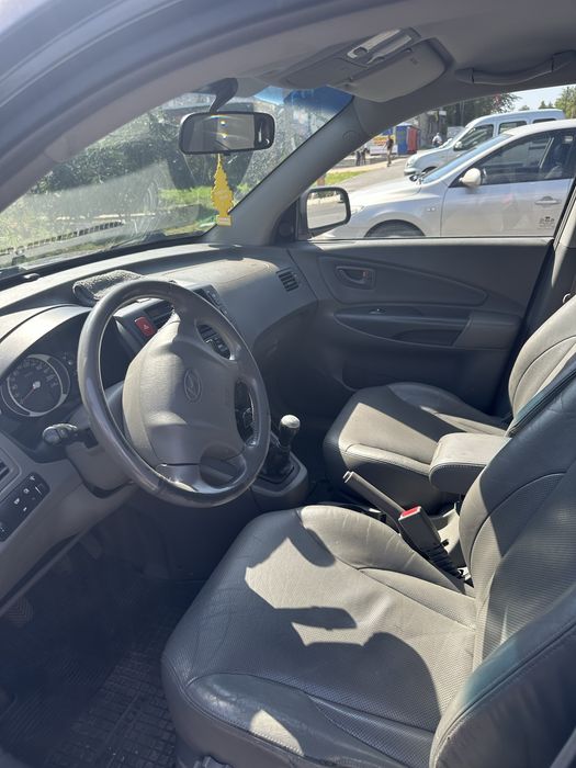Hyundai tucson 2005
