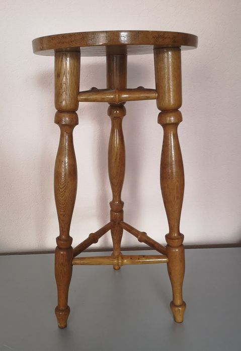 Стул, табурет барний, дуб