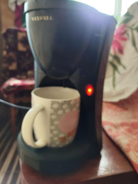 Кавоварка крапельна