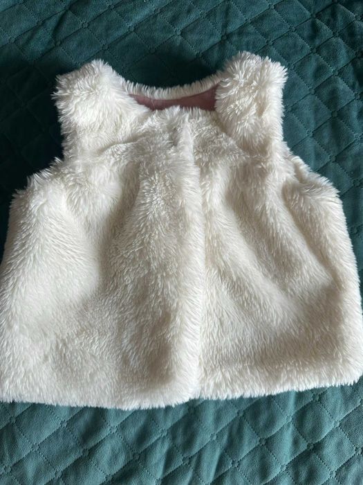 Дитячий хутряний жилет
Cupcake Couture