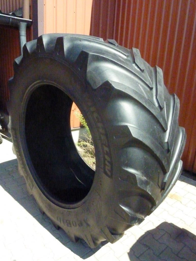 2x Opona używana rolnicza 710/60R42 MICHELIN XEOBIB 1900zł(szt.) W1343