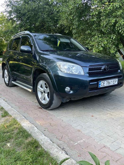 Toyota  RAV4 продам