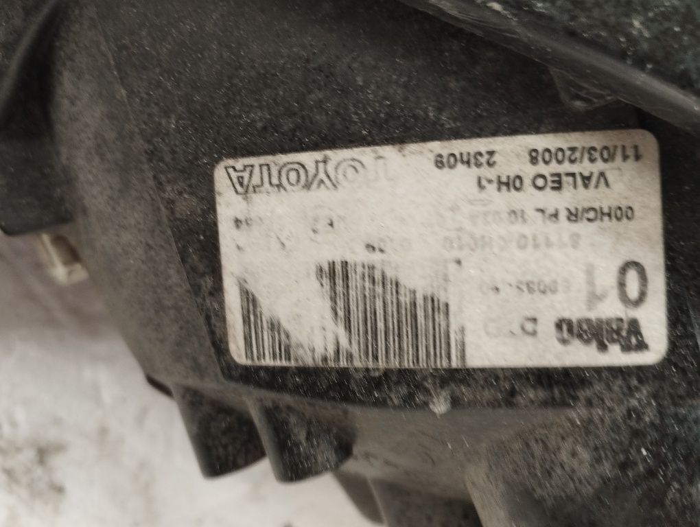 Toyota Aygo 1 lampa przednia przód lewa, prawa