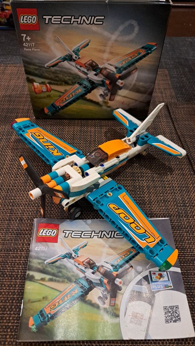 LEGO TECHNIC 42117 Samolot wyścigowy