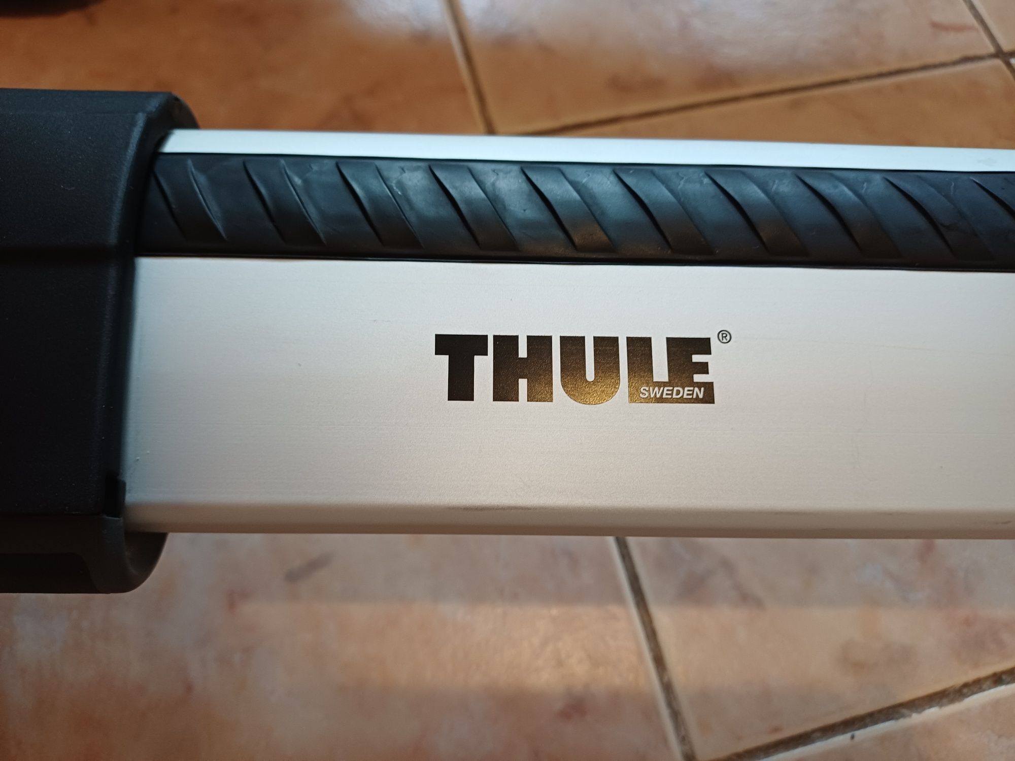 Bagażnik dachowy belki Thule Jeep Grand Cherokee