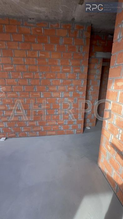 Продаж 2-к 75м2 ЖК Славутич 2.0 метро 2 хв вул зарічна будинок здано