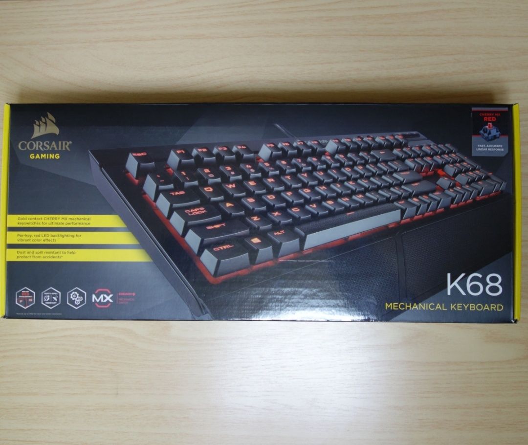 Teclado corsair k68