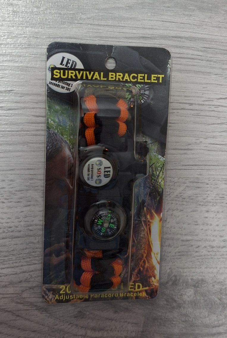 bransoletka survivalowa 20in1 kompas,sos Led, tool card,gwizdek i inne
