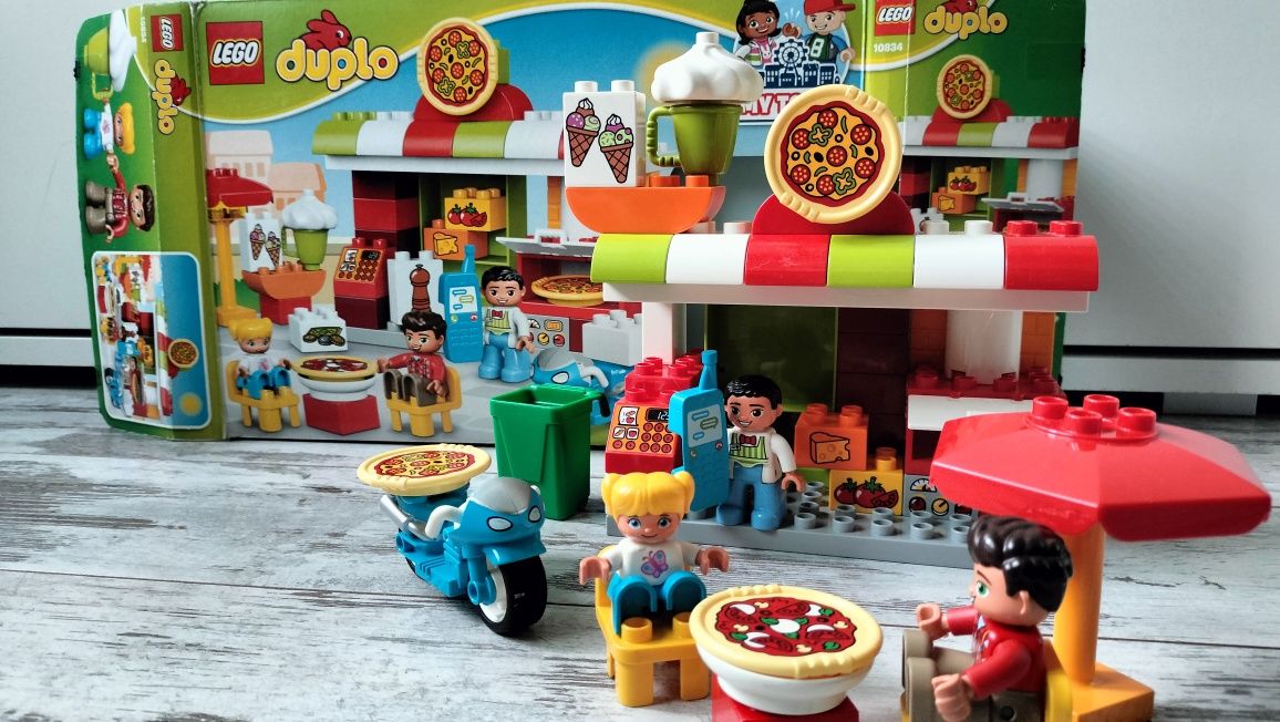 Klocki LEGO Duplo Town Pizzeria