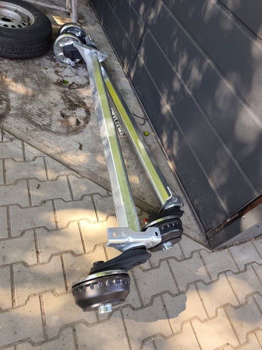 Osie do przyczep lawet różne rozmiary KNOTT AL-KO