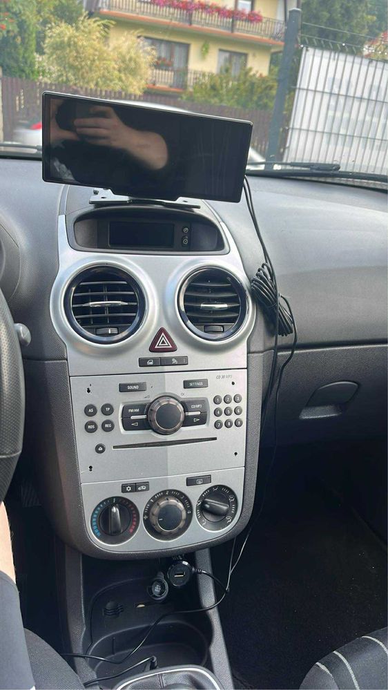 Srnubi 10.26″ CarPlay / Android Auto + kamera 4K (bez tylnej kamery)
