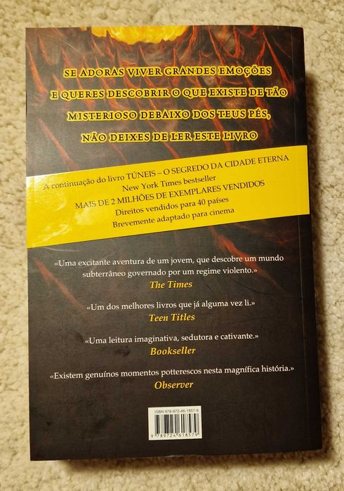 Túneis - Aventura na Planicie Assombrada