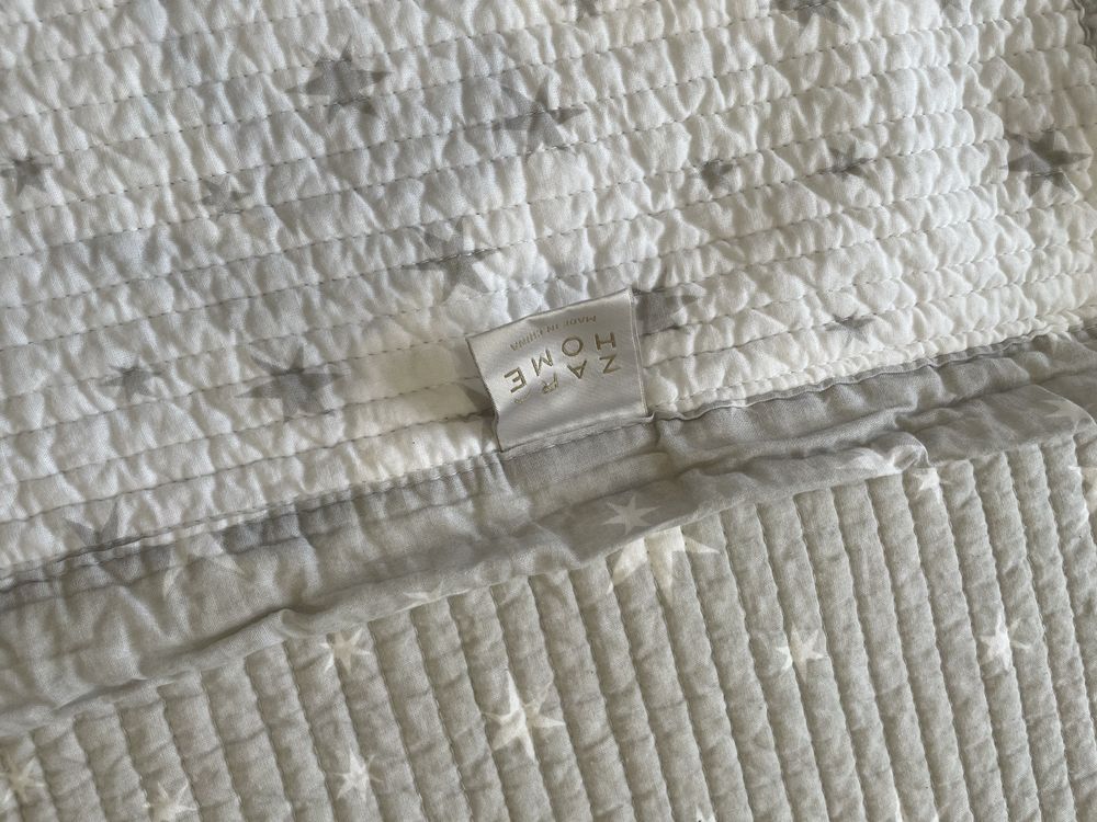 Colcha cama solteiro + almofada (Zara Home)